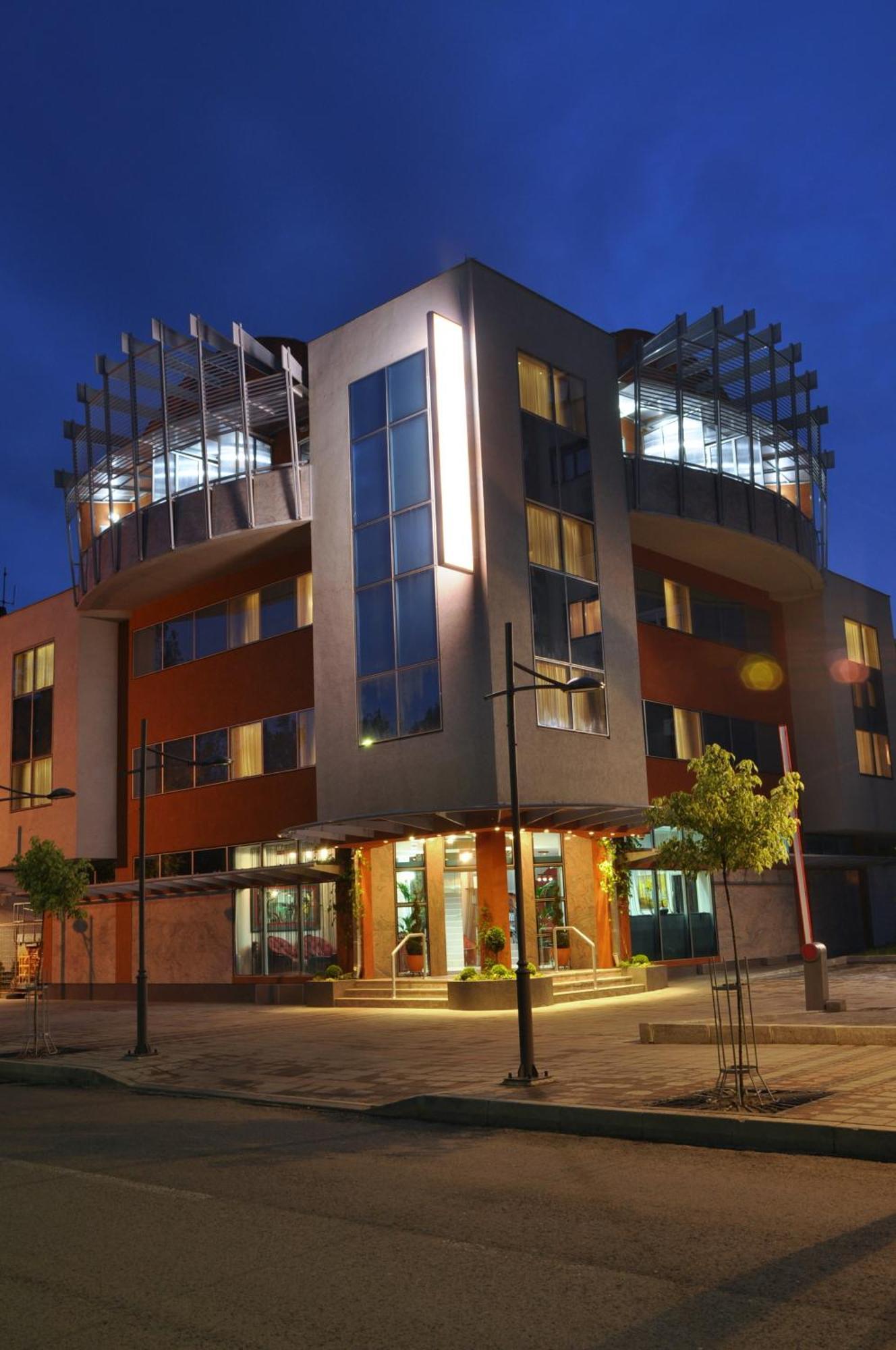 Hotel Botika Кралево Экстерьер фото